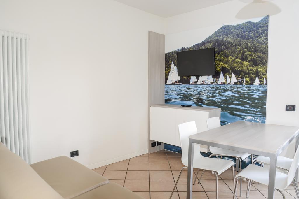 Residence Franca B&B Arco Δωμάτιο φωτογραφία