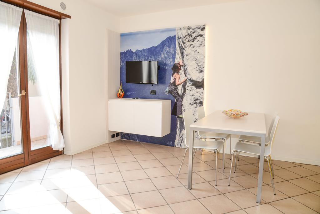 Residence Franca B&B Arco Εξωτερικό φωτογραφία