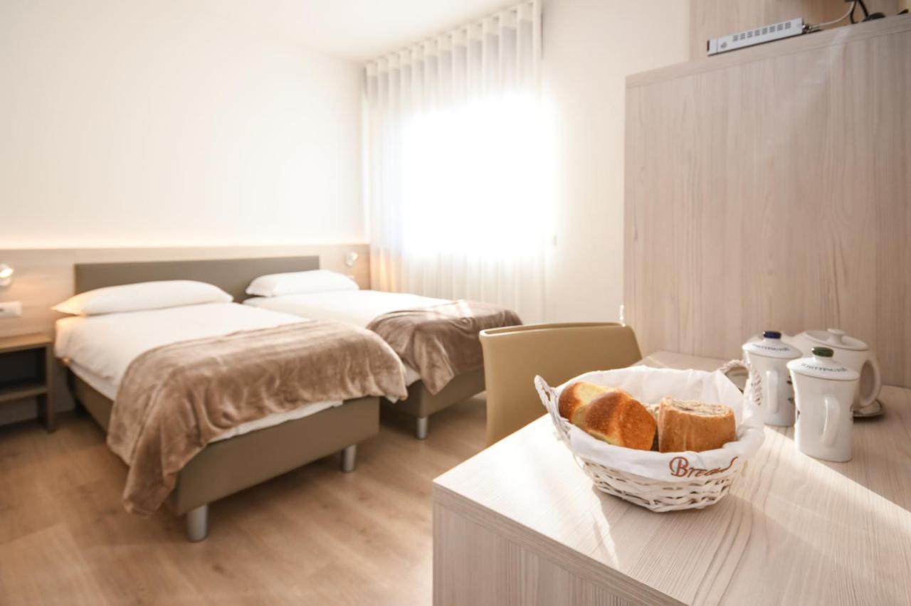 Residence Franca B&B Arco Εξωτερικό φωτογραφία